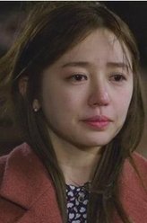 李秀妍（尹恩惠饰演）