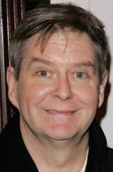 Reverend Wakefield（詹姆斯·弗黎特饰演）