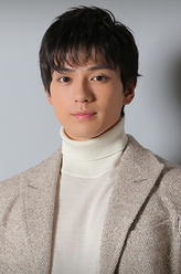 并树尊（真剑佑饰演）