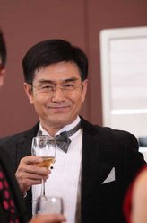 于金（白凡饰演）