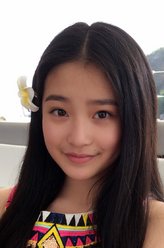 赵小娟（柴蔚饰演）