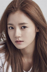 明慧（高甫洁饰演）