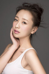汪晴（汪晴饰演）