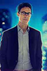 哈里森·威尔斯（汤姆·卡瓦纳夫饰演）