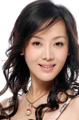 周志卿（车永莉饰演）
