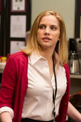 Amy Brookheimer（安娜·克鲁姆斯基饰演）