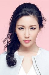 叶冰（刘梓妍饰演）