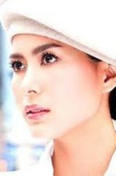 肯帕莎·斯莉苏卡化（肯帕莎·斯莉苏卡化饰演）