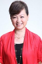 程昕妈妈（陈卫饰演）
