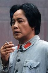 毛泽东（王霙饰演）