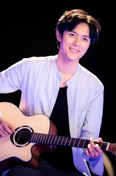 谭子明（张超饰演）