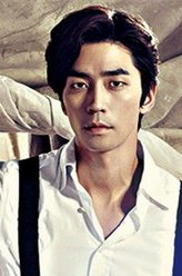 韩东民（金镇宇饰演）