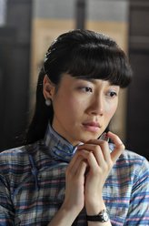 丁芷寒（温峥嵘饰演）