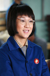 赵素眠（孔琳饰演）