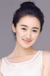 顾小青（袁冰妍饰演）