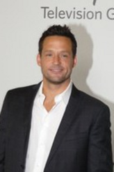 Liam O'Connor（乔什·霍普金斯饰演）