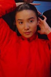 鲜儿（宋佳饰演）