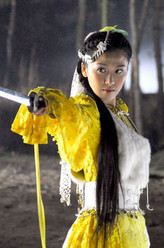 霍青桐（周丽淇饰演）