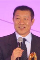 曾玉良（冯国庆饰演）