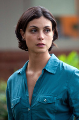 杰西卡·布洛迪（莫蕾娜·巴卡林饰演）