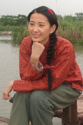 刘松花（吕夏饰演）