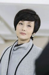 刀美兰（李颖饰演）