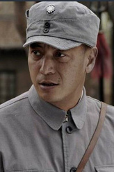 刘寒石（王海地饰演）