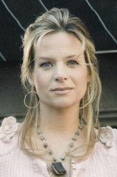 Vanessa Moss（杰萨琳·吉尔西格饰演）