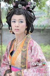 钟雪霞（米雪饰演）