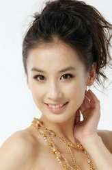 黄圣依（黄圣依饰演）