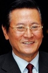 朴根滢（朴根滢饰演）