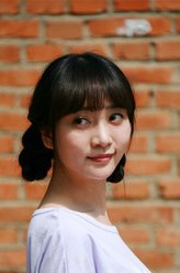 李可欣（亦涵饰演）