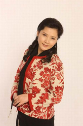 于美人（何赛飞饰演）