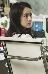 左小茜（袁冰妍饰演）