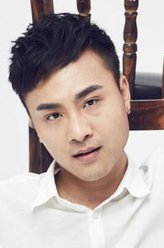 欧叶（曹然然饰演）