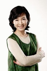 郑爱丽（郑爱丽饰演）