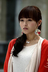 夏天美（唐嫣饰演）