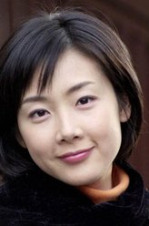 廖燕蝶（崔智友饰演）