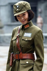 江雪（李曼饰演）