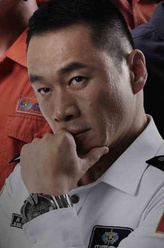 杜伟成（丁海峰饰演）