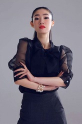 米莎莎（邓雯心饰演）