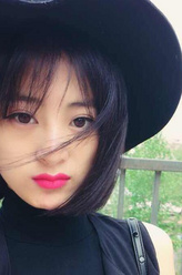 艾米粒（舒子饰演）