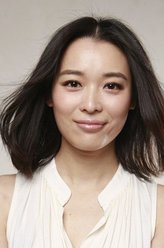 夏洁（蒙亭宜饰演）