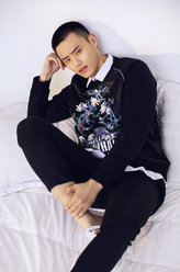 李浩闻（李浩闻饰演）