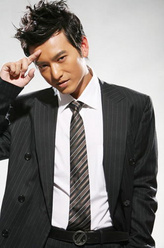 周康（袁文康饰演）