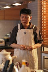 顾大海（韩童生饰演）