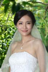 萧玲珑（王黎雯饰演）