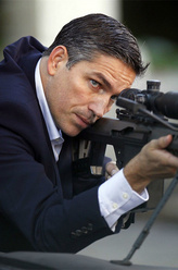 约翰·里瑟/John Reese（李四）（吉姆·卡维泽饰演）