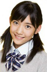 小仓智子（伊藤梨沙子饰演）