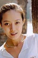 梁梦真（齐中旸饰演）